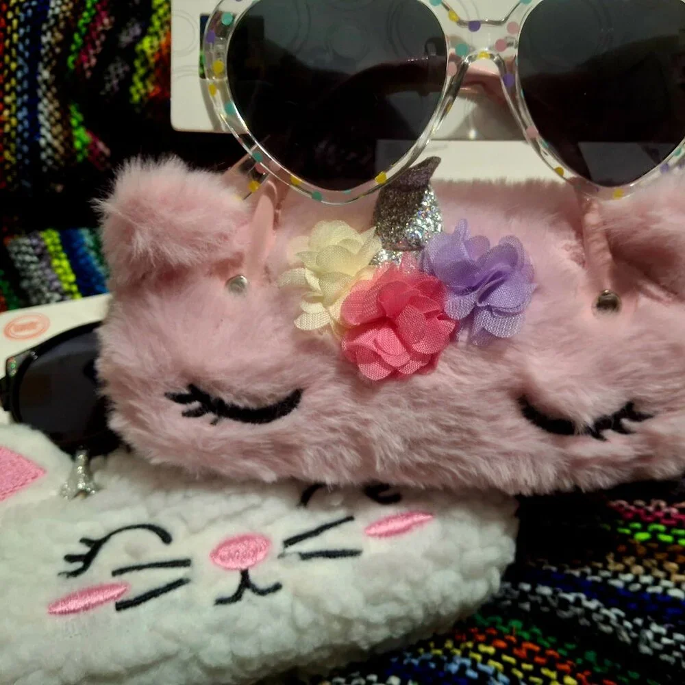 Kitty Kat & Lana Llama Sunshades & Case